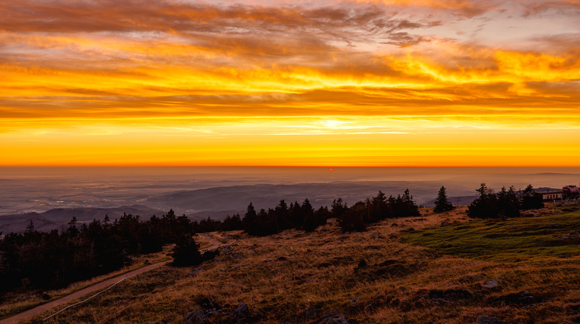 Herbstlicher Tagesanbruch auf dem Brocken