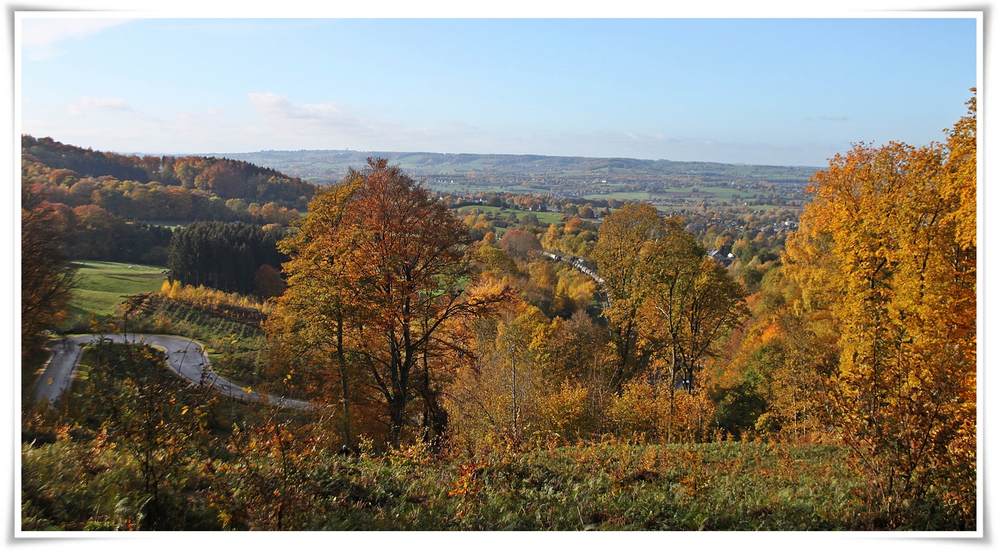 Herbstlicher Überblick nach Belgien