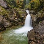 herbstlicher Wasserfall