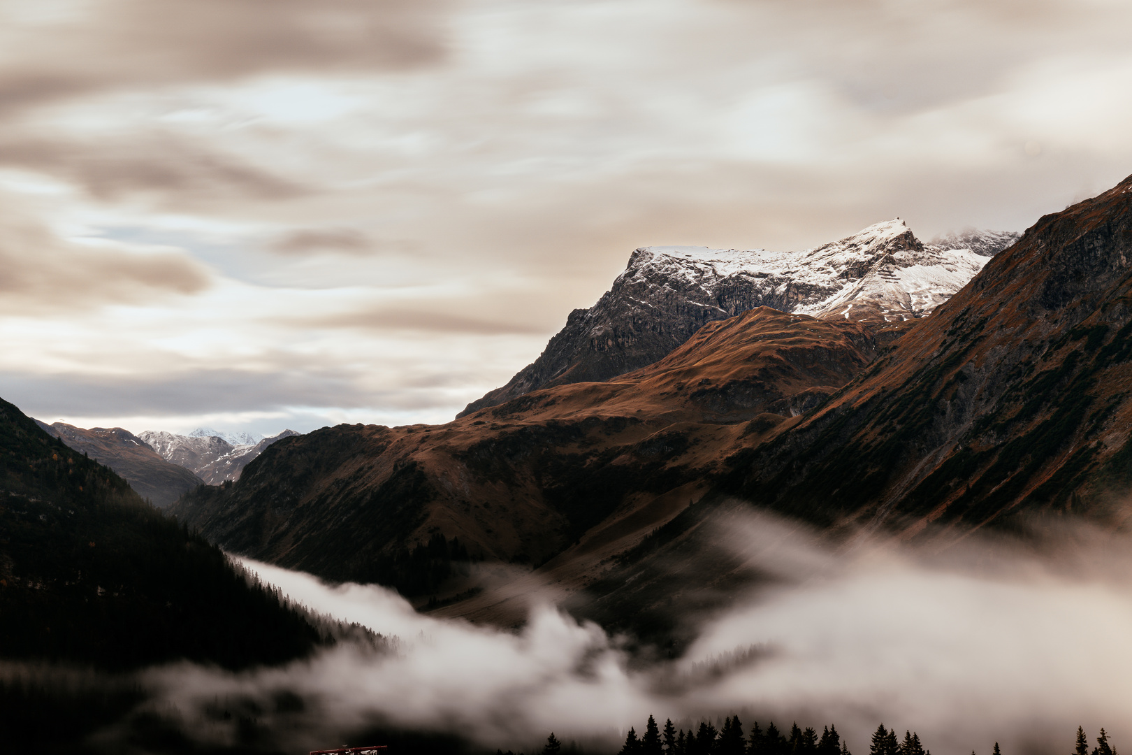 Herbstliches Alpenland 