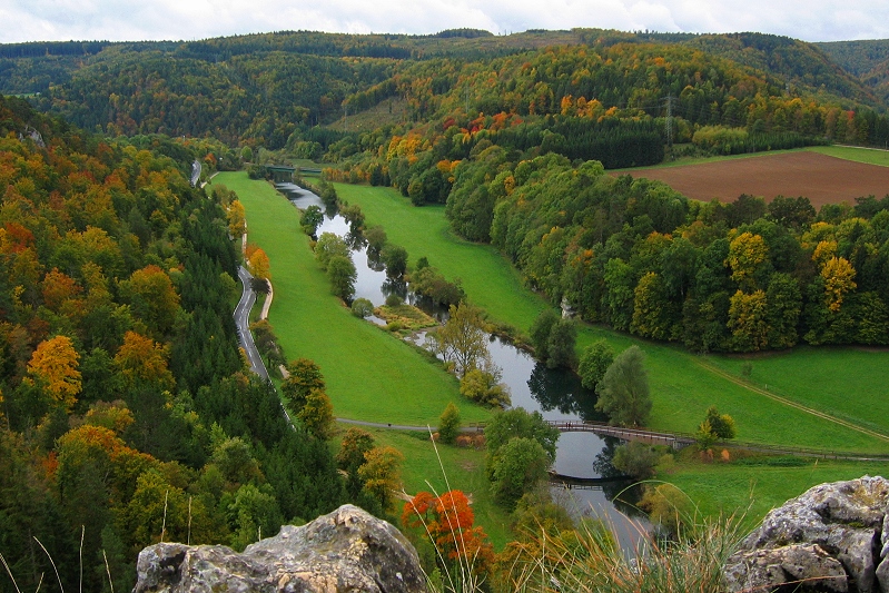 Herbstliches Donautal bei Sigmaringen