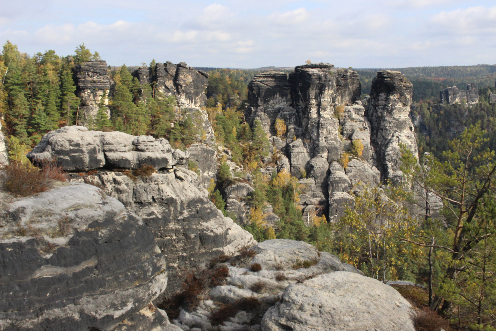 Herbstliches Elbsandsteingebirge