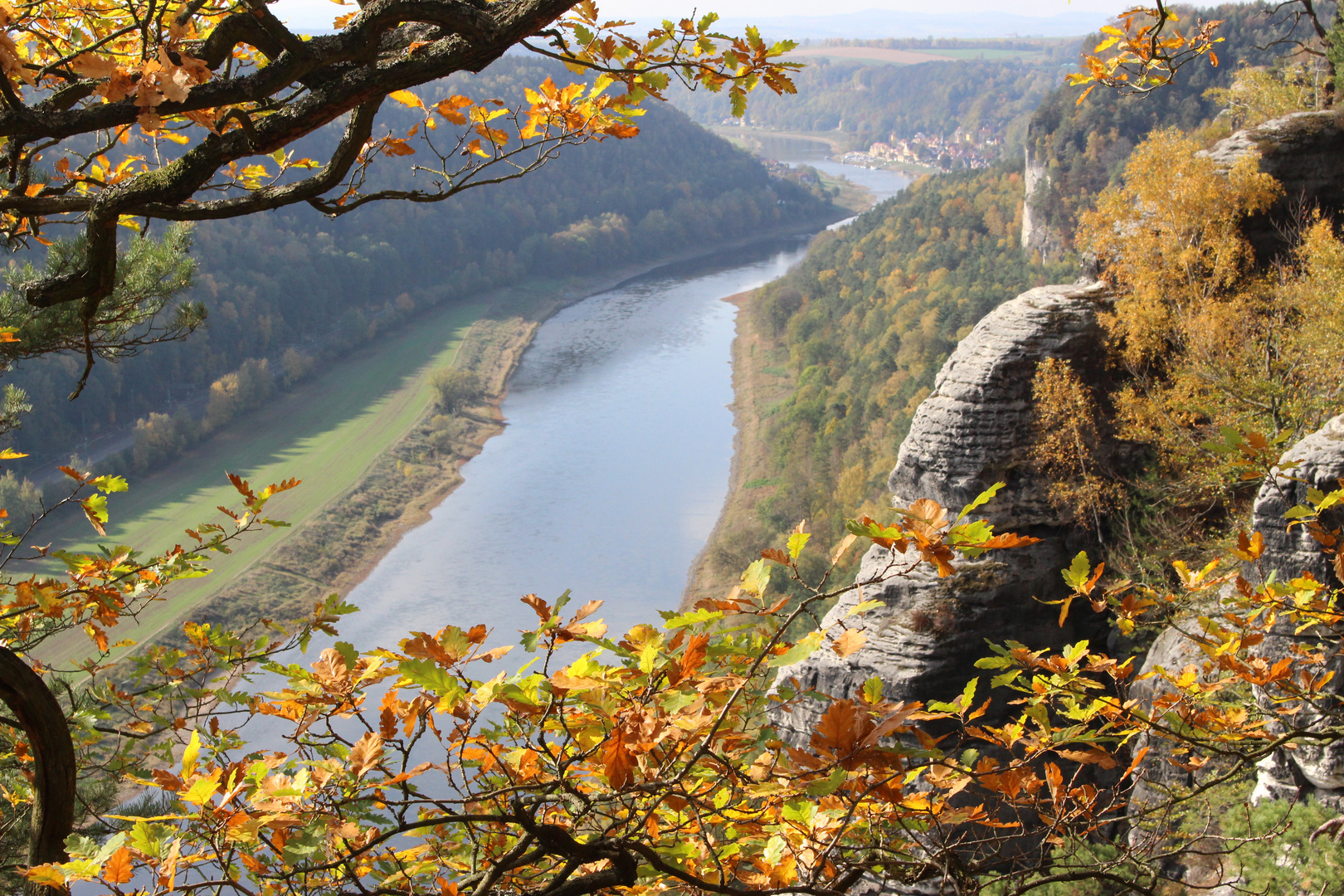 Herbstliches Elbtal, Sächsische Schweiz