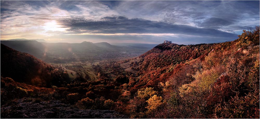 herbstliches Hohenneuffen