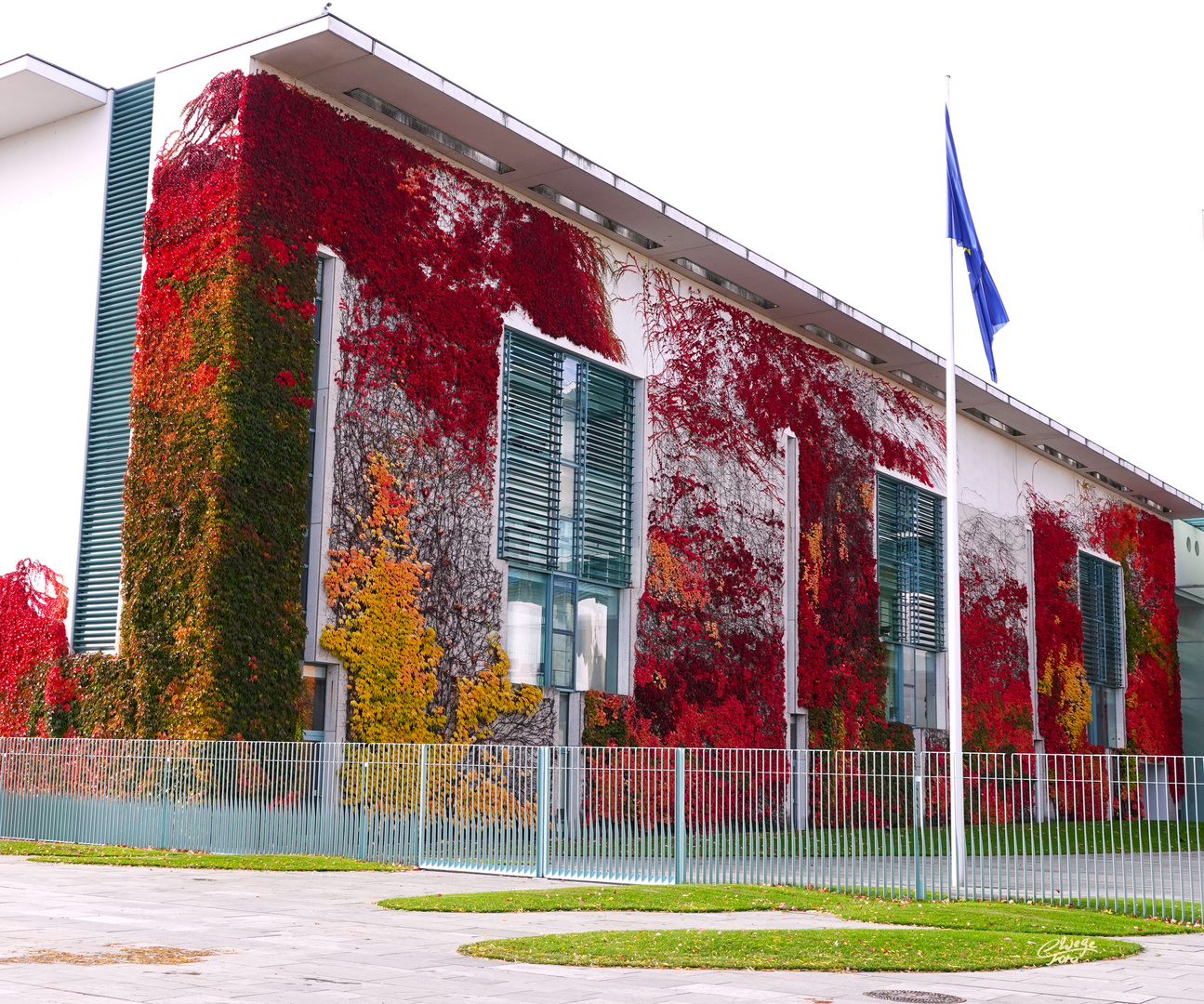 Herbstliches Kanzleramt 2