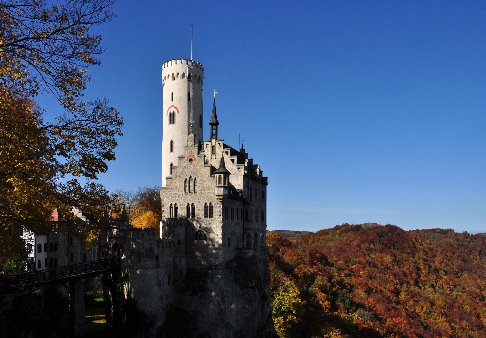 Herbstliches Märchenschloß