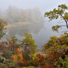 Herbstmorgen am Fluss