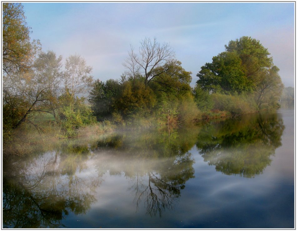 Herbstmorgen am Neckar