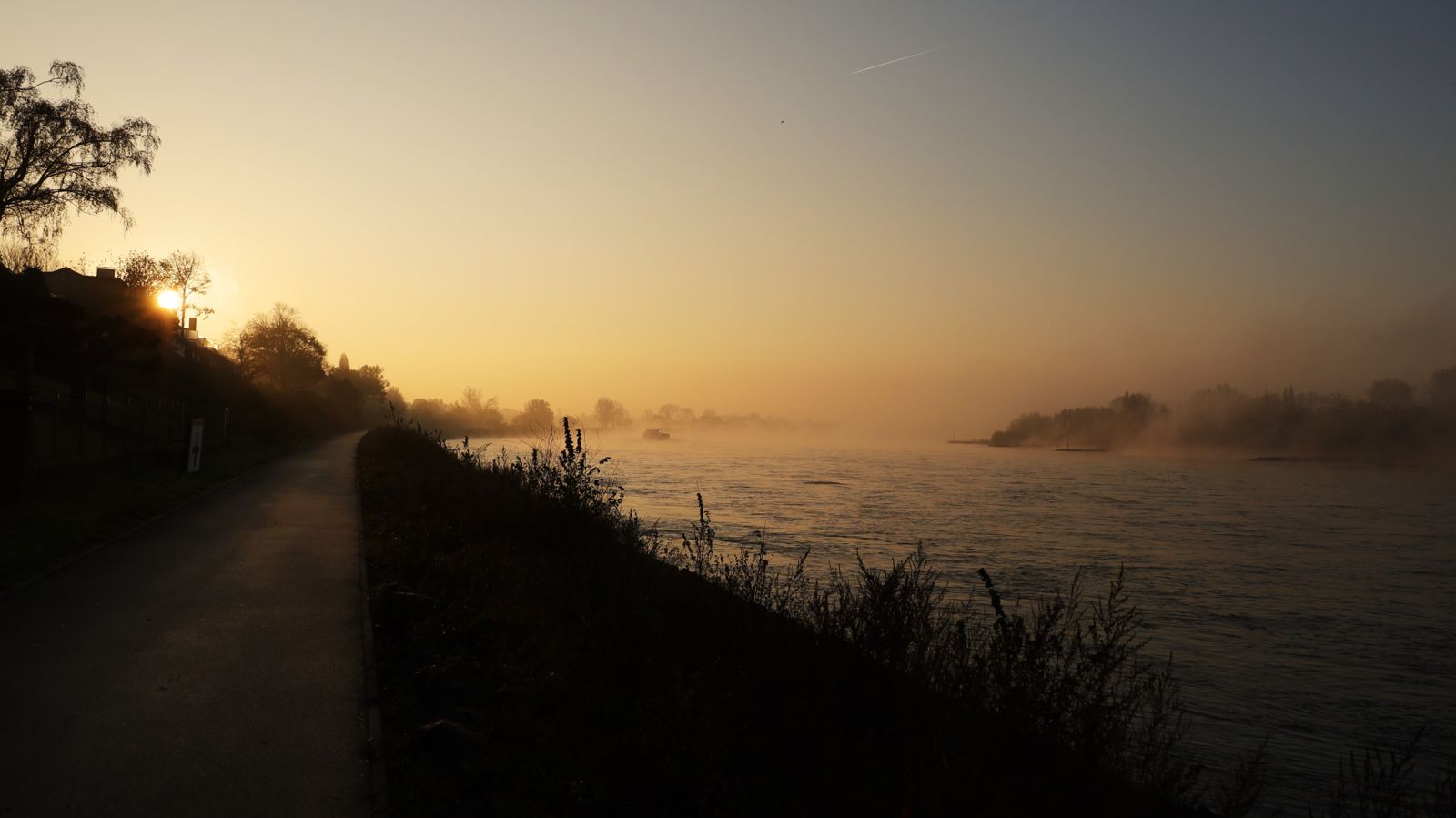 Herbstmorgen am Niederrhein