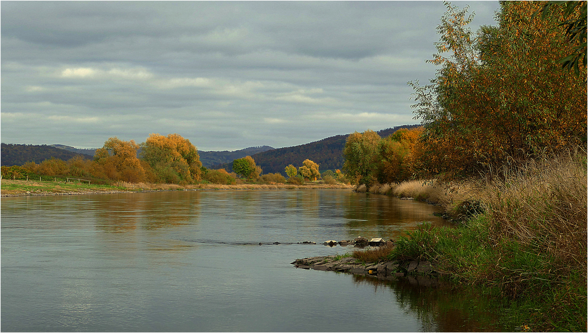 Herbstmorgen an der Weser