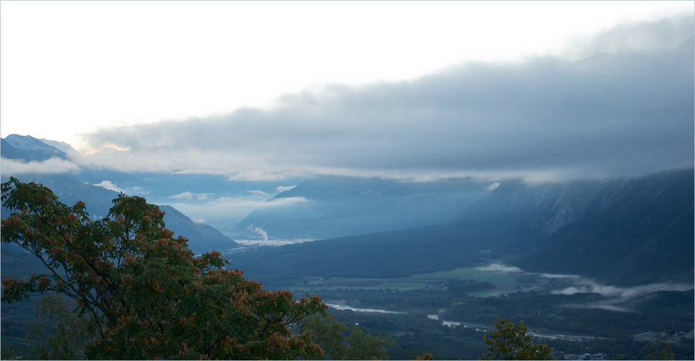 Herbstmorgen im Wallis