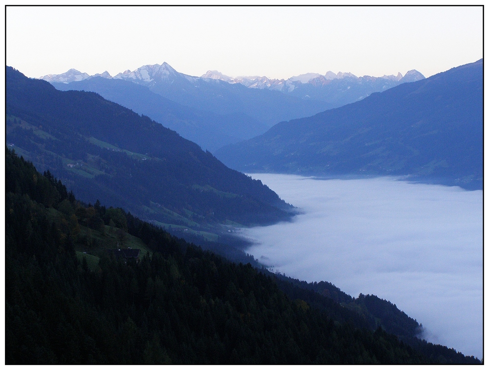 Herbstmorgen im Zillertal