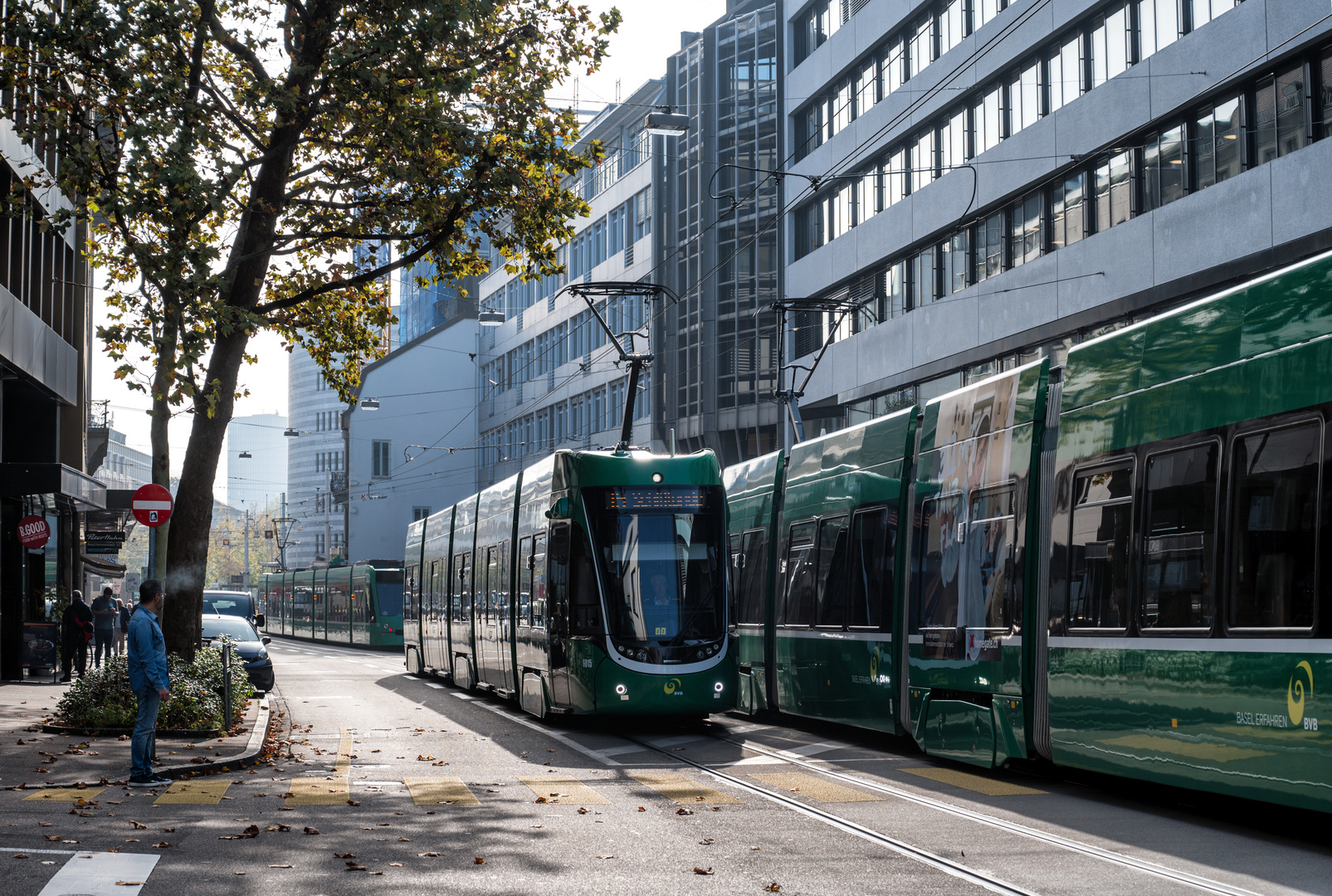 Herbstmorgen in der Stadt