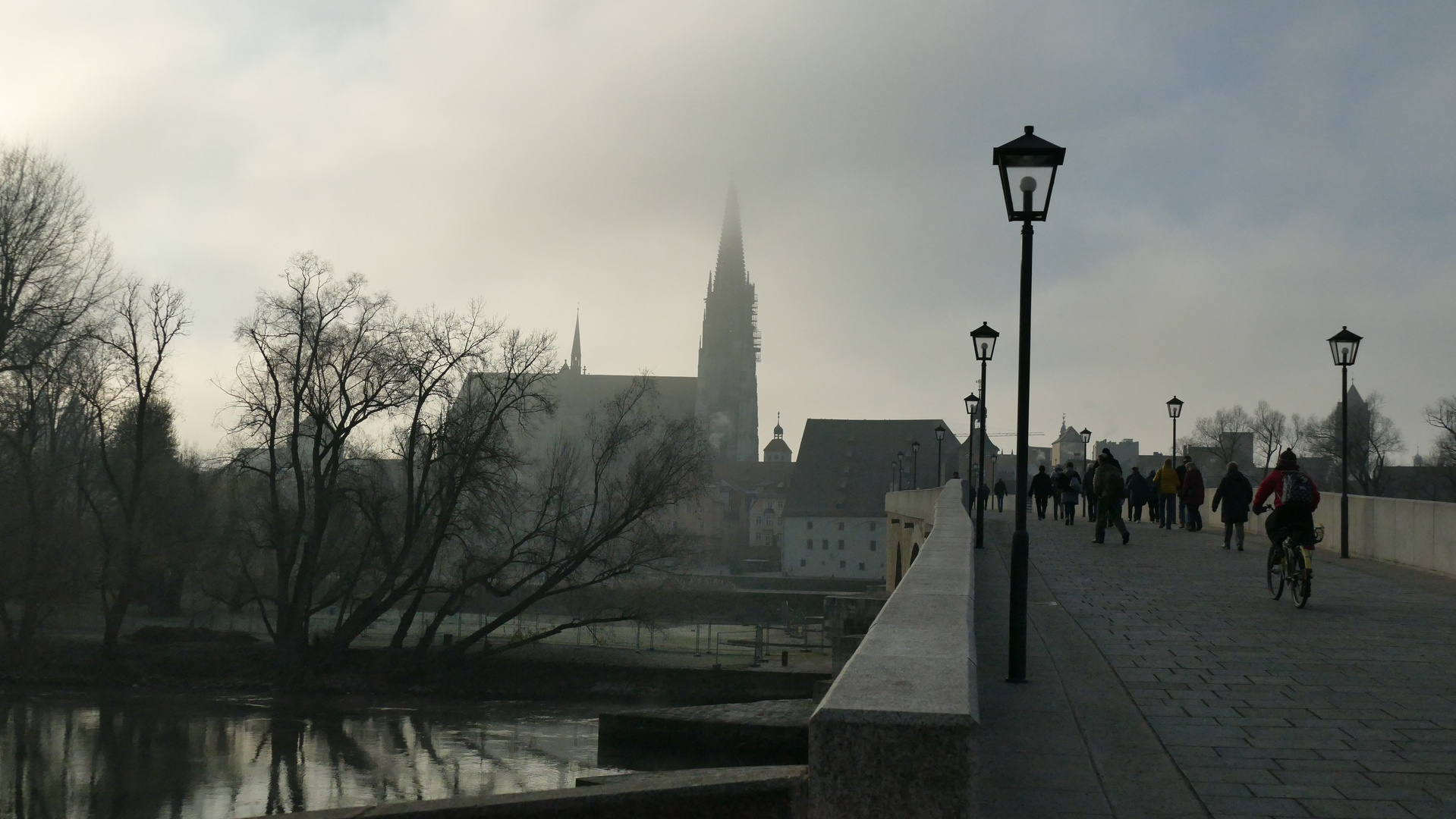 Herbstmorgen Regensburg