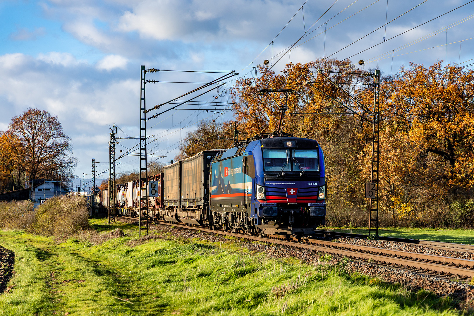 Herbstnachmittag in blau