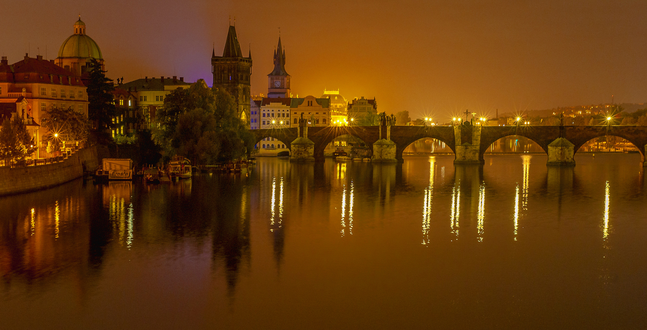 Herbstnacht in Prag