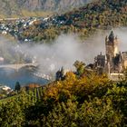 Herbstnebel über Cochem