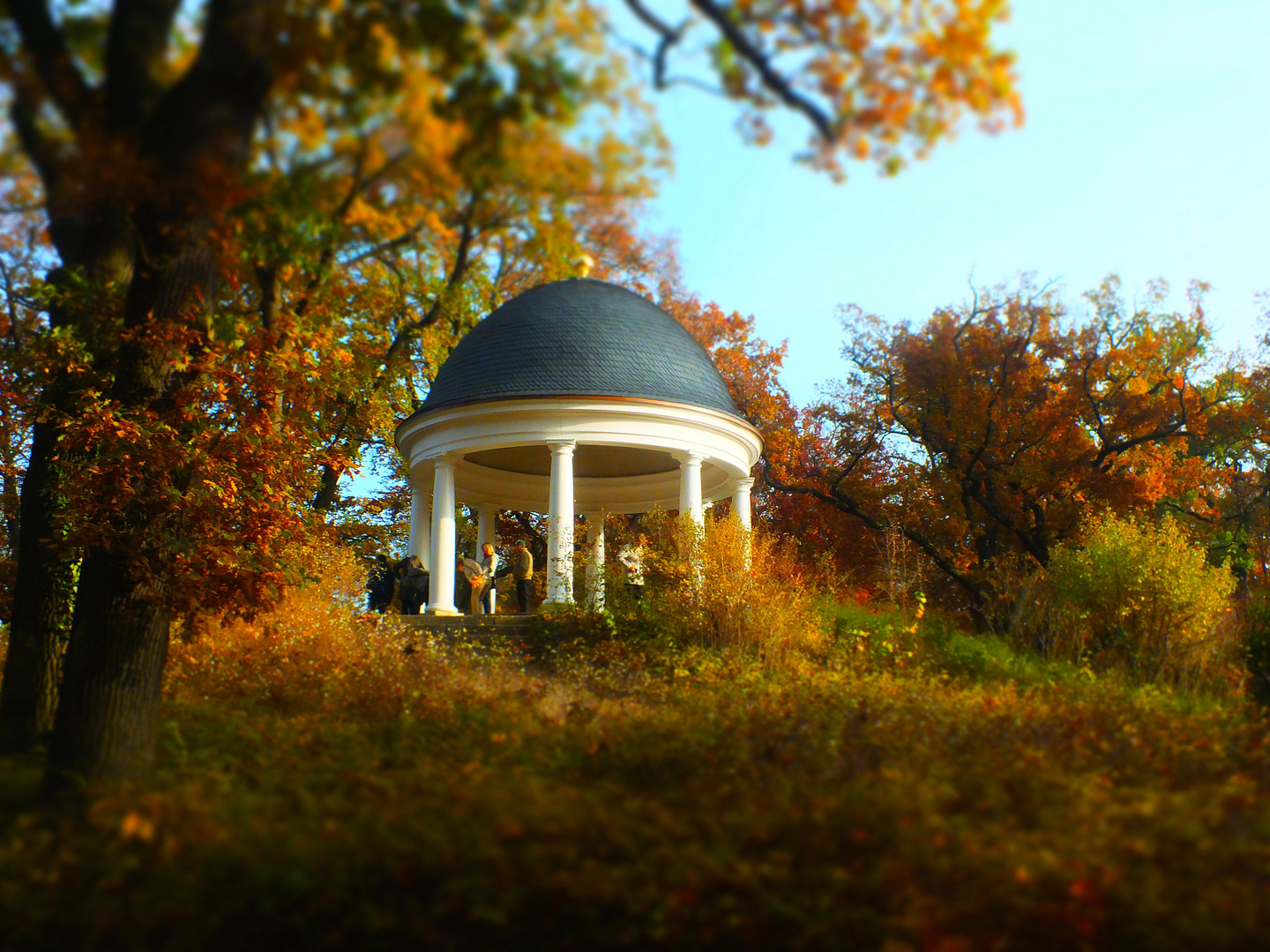 Herbstpavillon