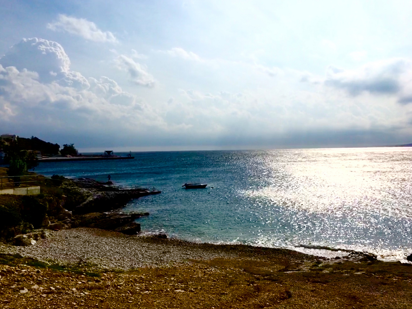 Herbstsonne auf dem Meer