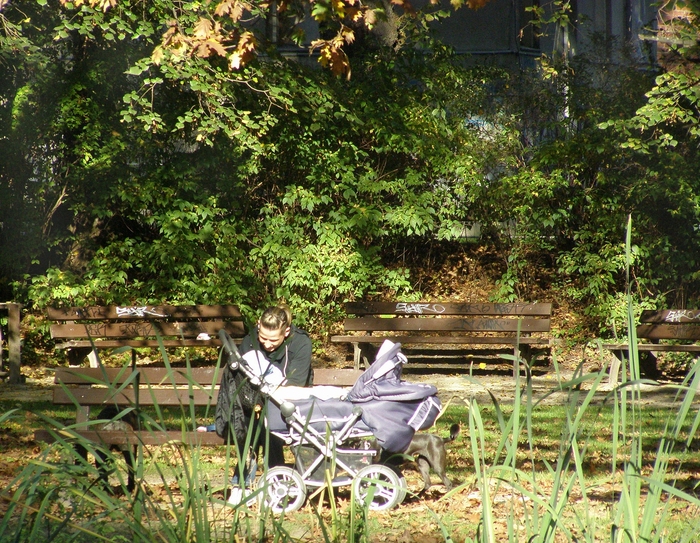 Herbstsonne für Mutter und Kind