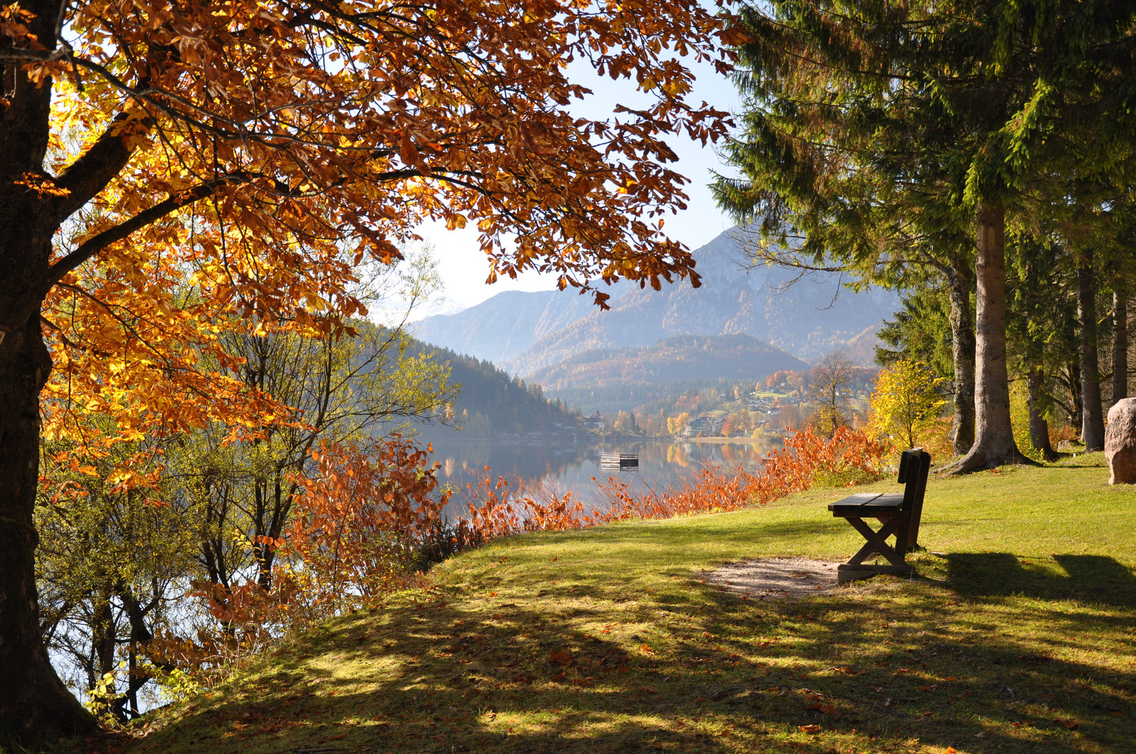 Herbstspaziergang am Altausseersee