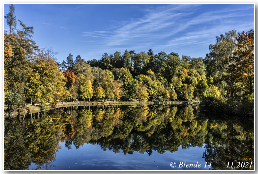 Herbstspiegelung