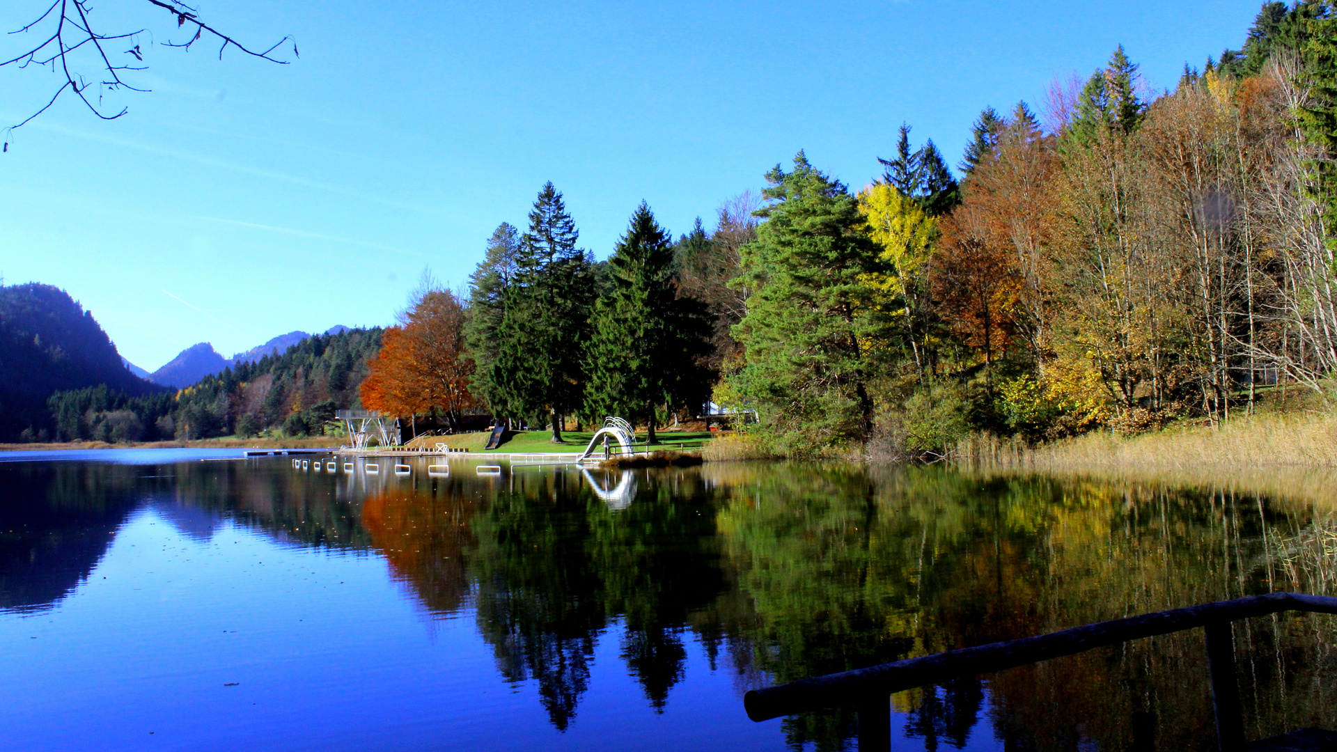 Herbstspiegelung…