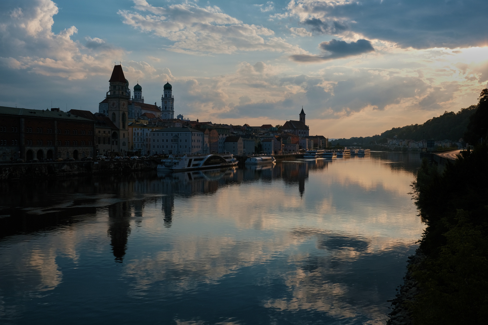 Herbststimmung am Fluss