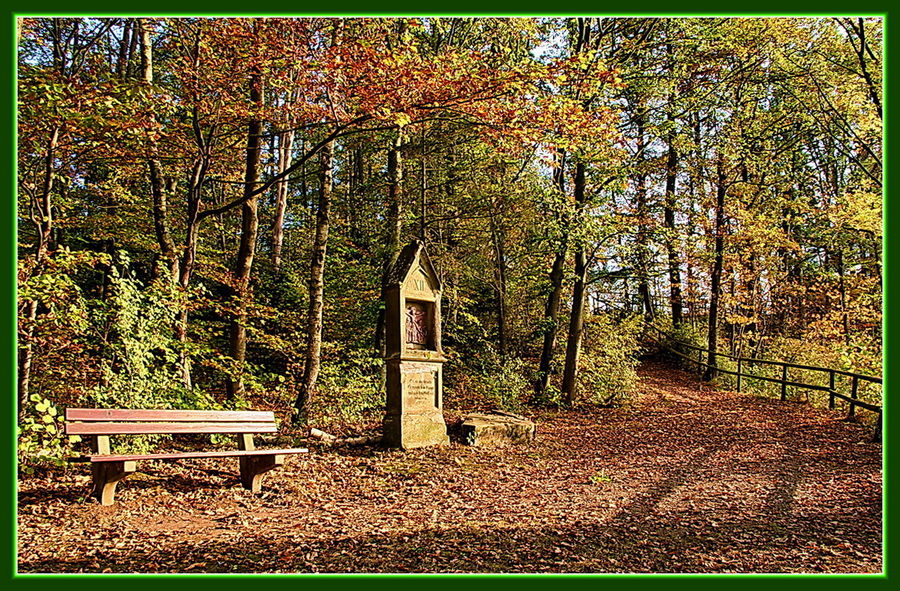 Herbststimmung am Kreuzweg