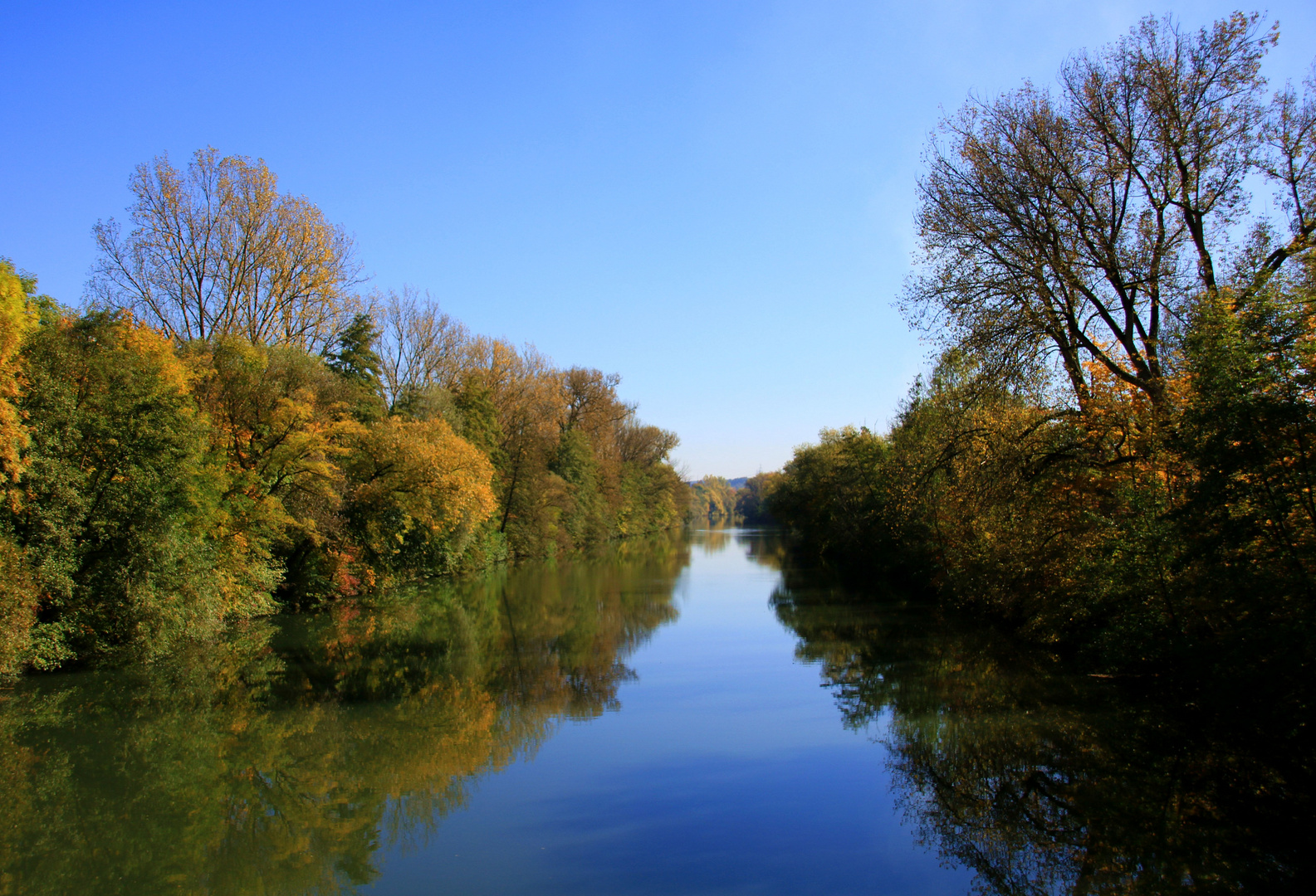 Herbststimmung am Neckar