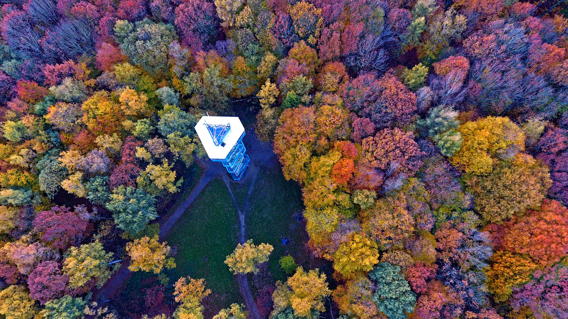 Herbststimmung aus luftiger Höhe