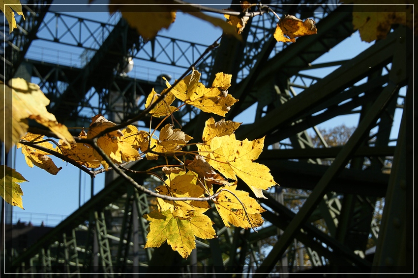 herbststimmung im schifshebewerk henrichenburg