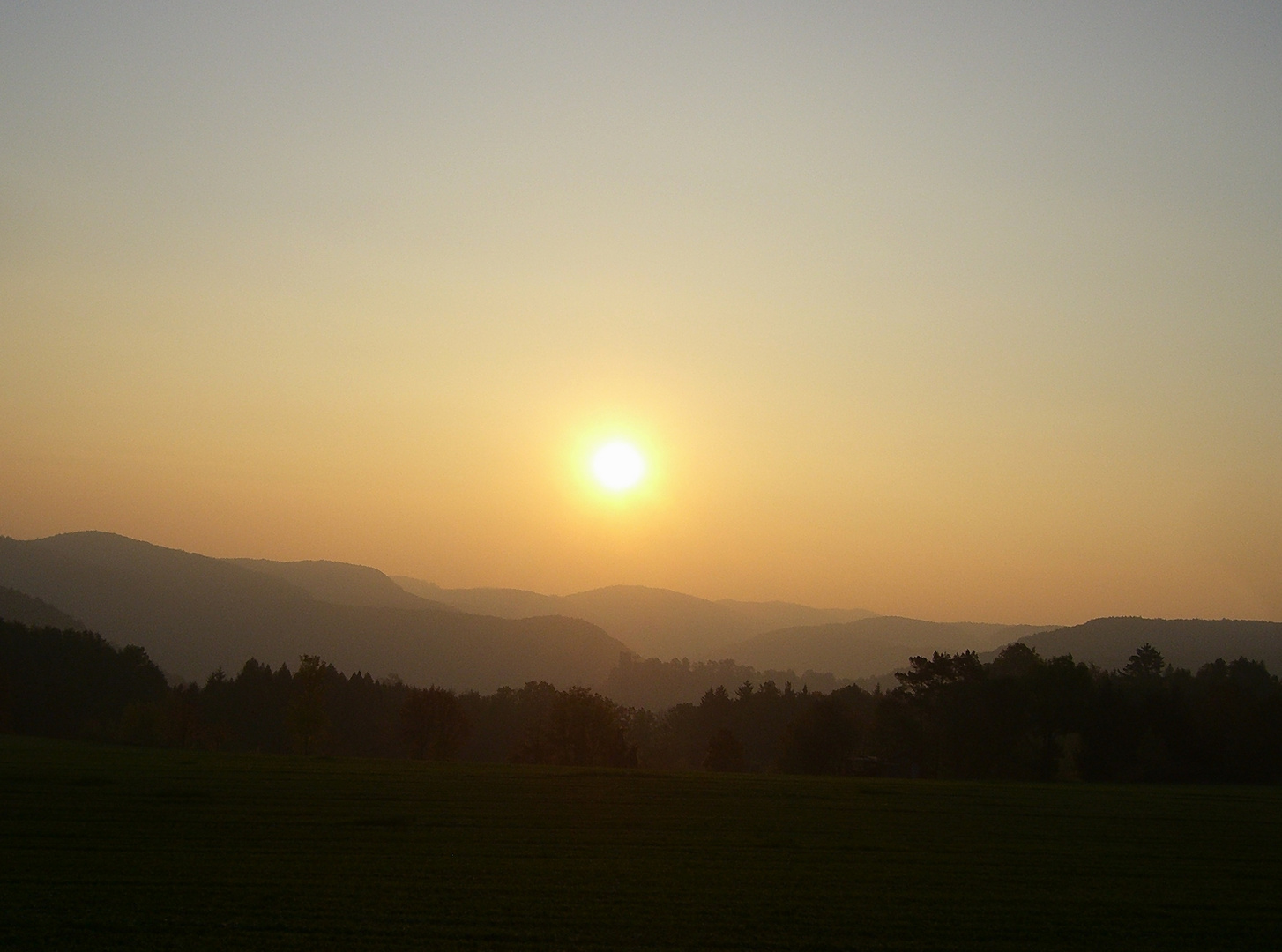 Herbststimmung .......Sonne und.Nebel