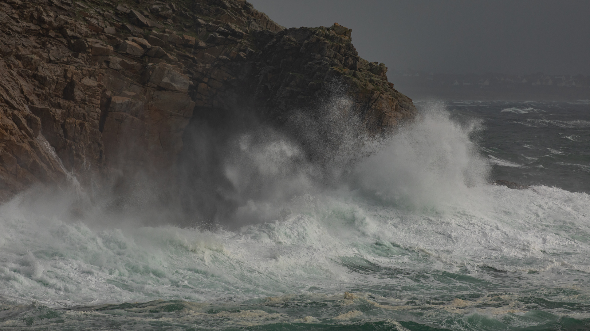 Herbststurm in der Bretagne