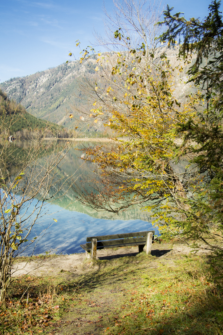 Herbsttag am See