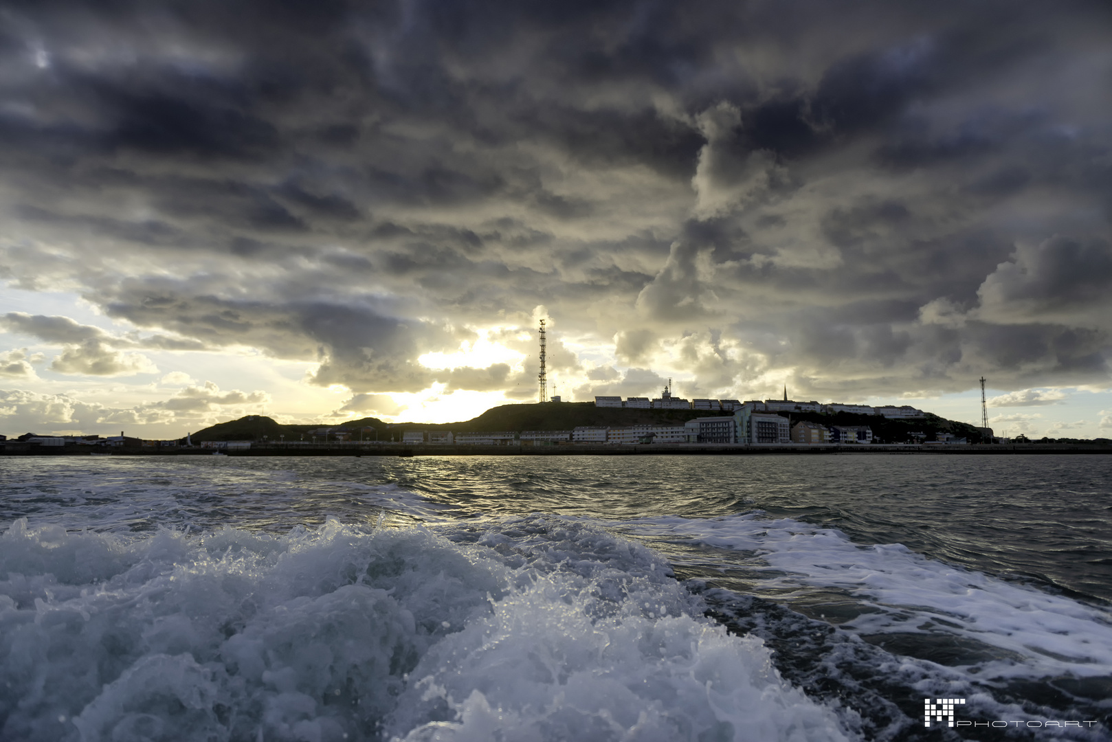 Herbstwolken über Helgoland