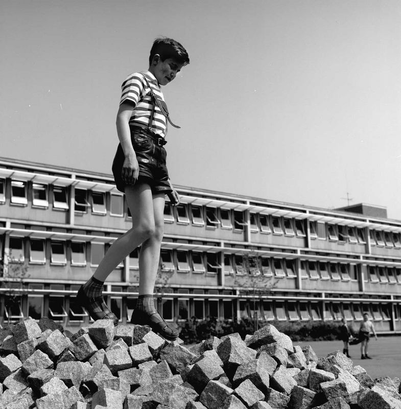 Herder-Gymnasium Kunst am Bau