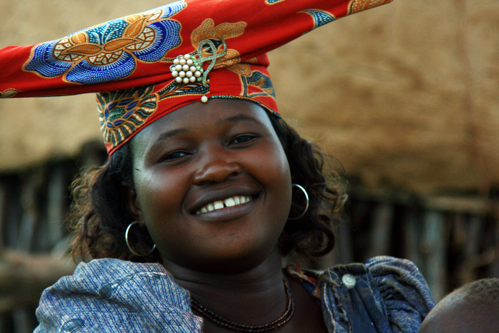Herero-Frau vom Stamm der Bantu (Namibia)