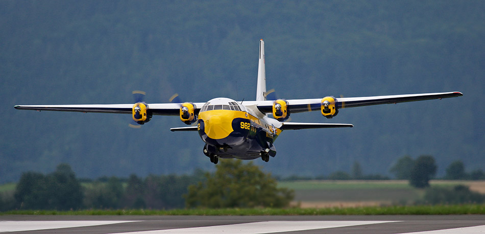 Herkules im Landeanflug