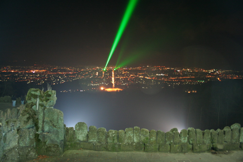 Herkules in Kassel bei Nacht