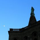  Herkules mit Mond