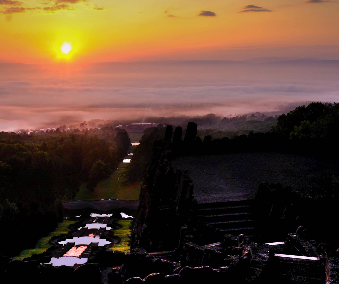 Herkuleskaskaden bei Sonnenaufgang