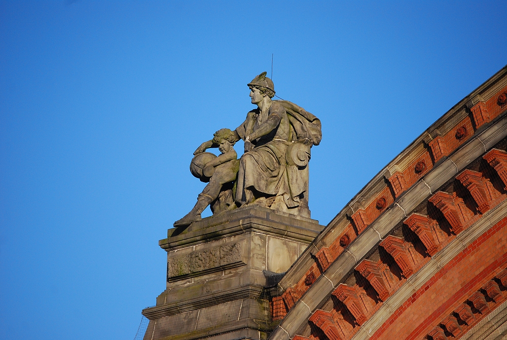 Hermes, Schutzpatron der Reisenden und des Verkehrs