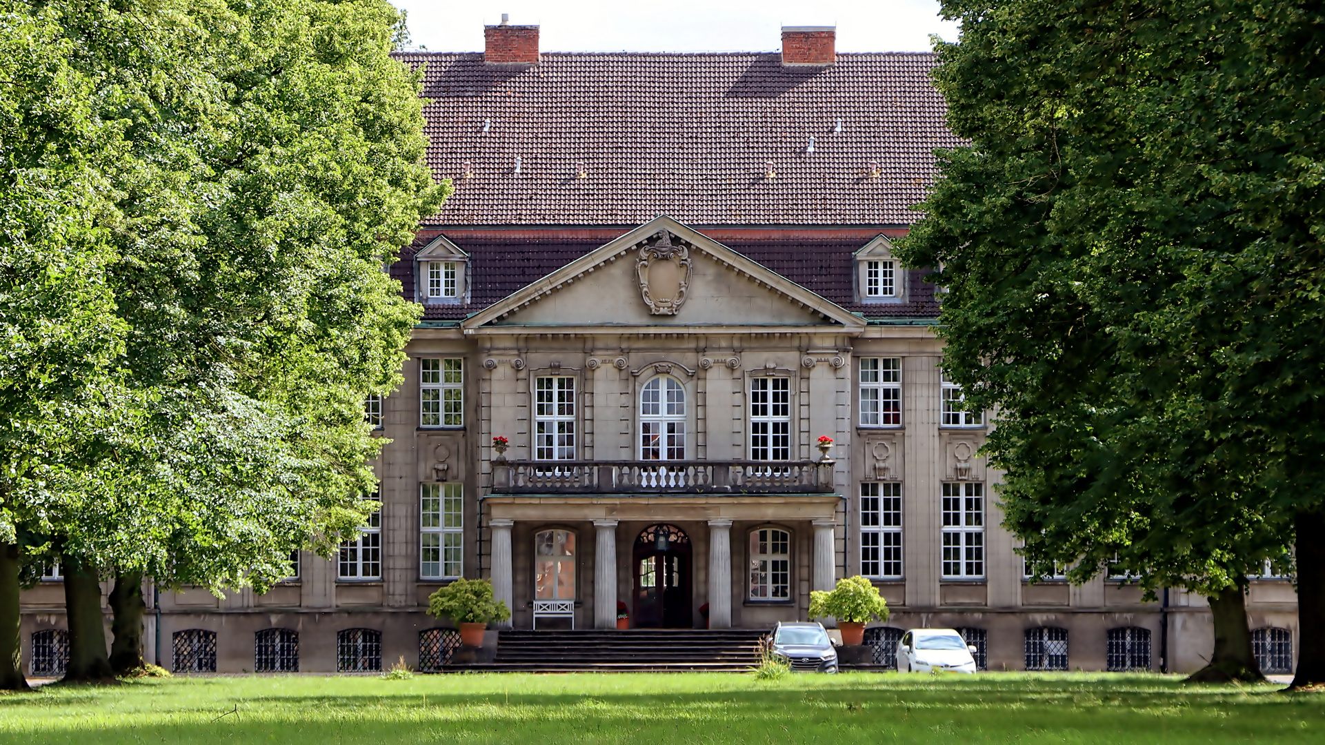 Herrenhaus ...
