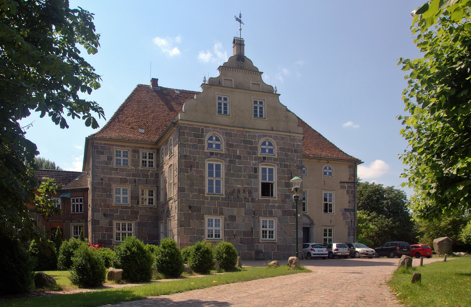 Herrenhaus Burg Trechow ...