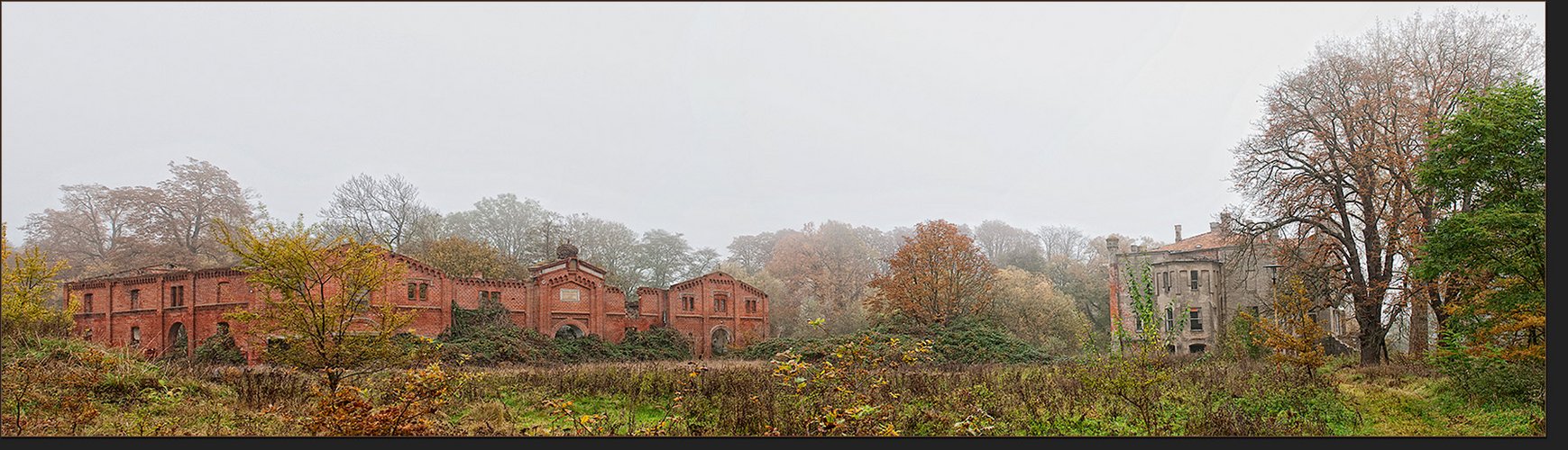 Herrenhaus Goldenitz mit Wirtschaftsgebäuden