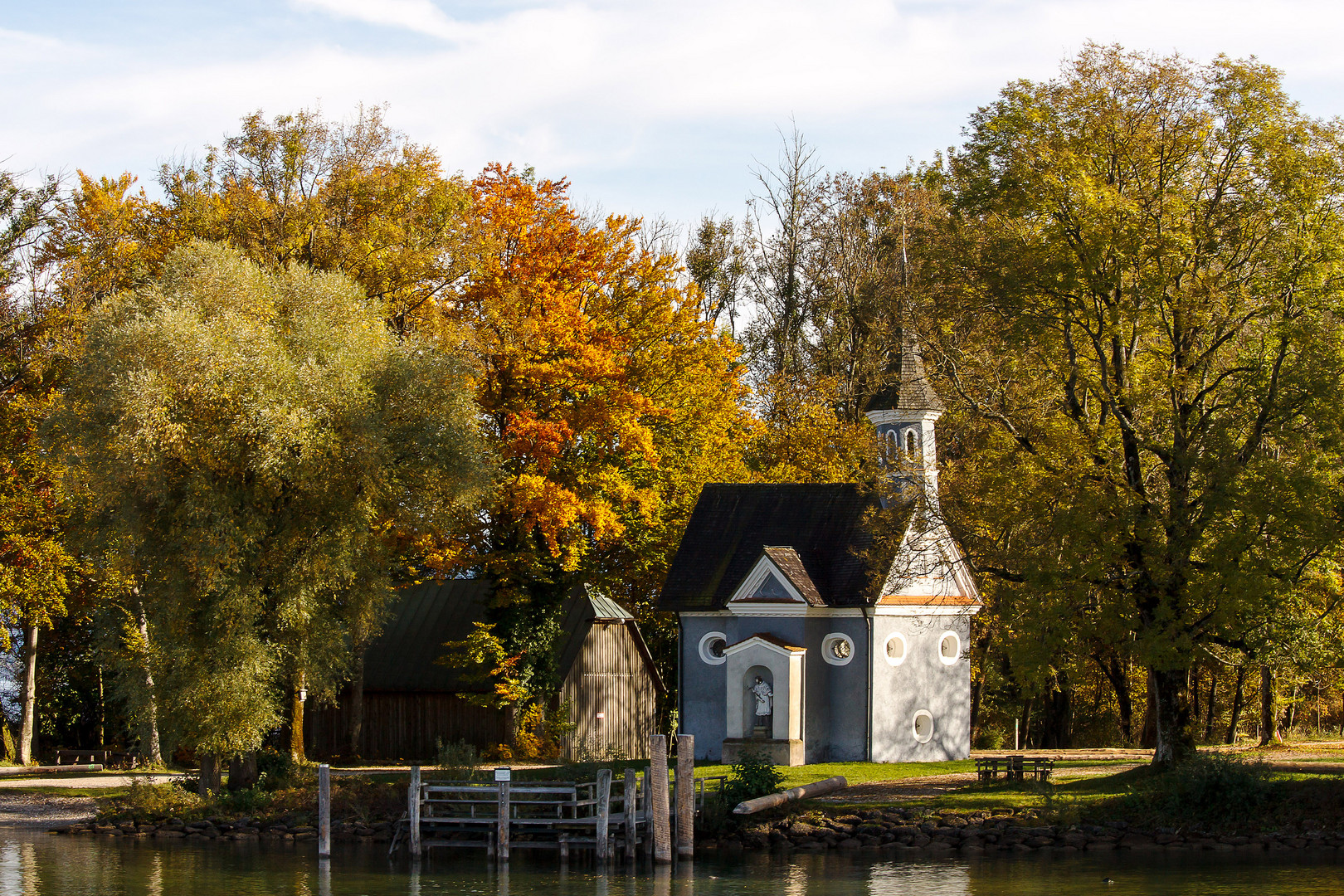 Herreninsel im Herbst