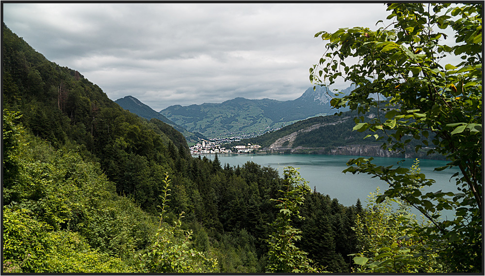 Herrliche Heimat, deine Gefilde...