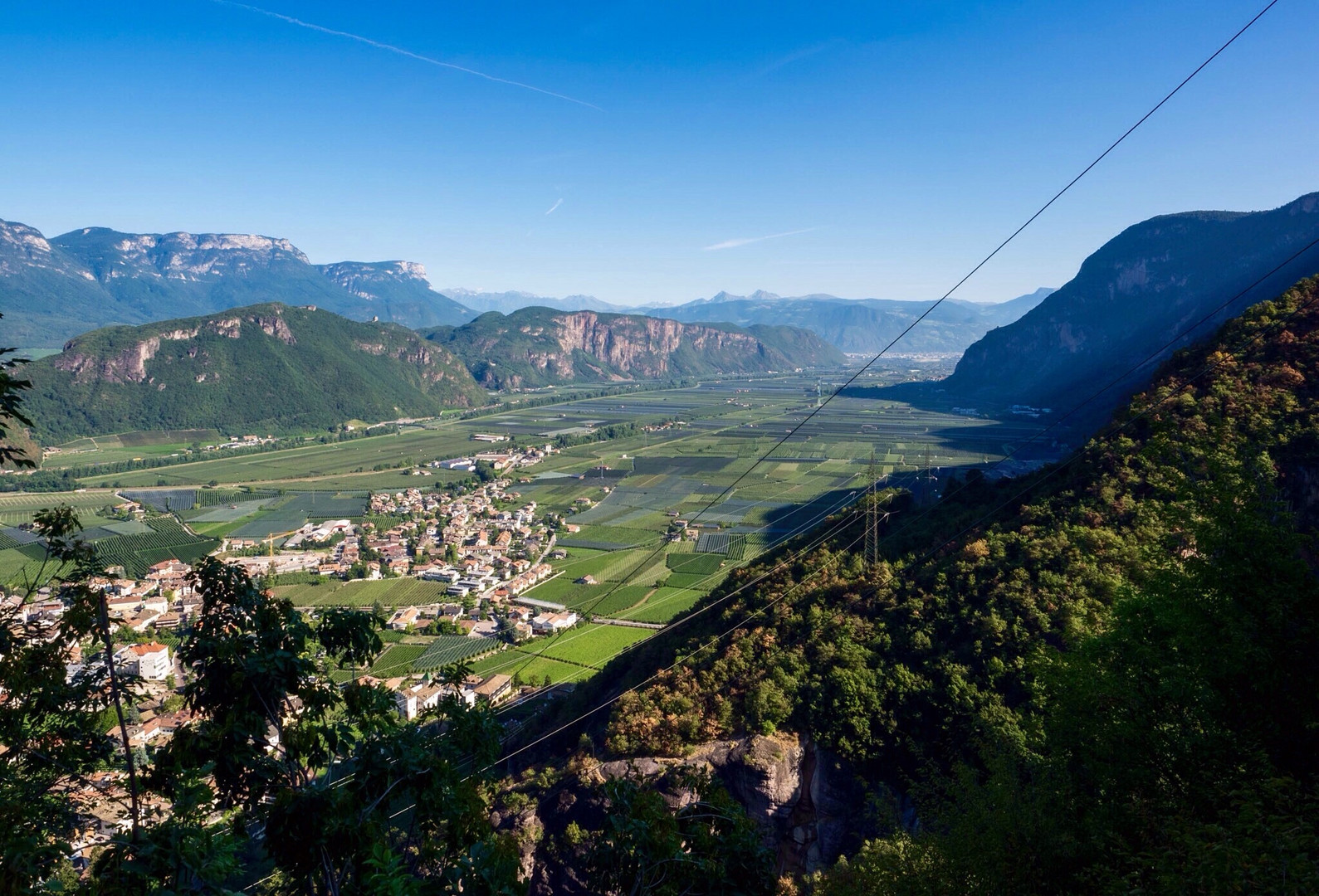 herrlicher Ausblick auf die Region Neumarkt-Auer, Südtirol