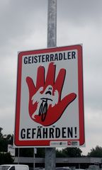 Herrliches Schild :-D